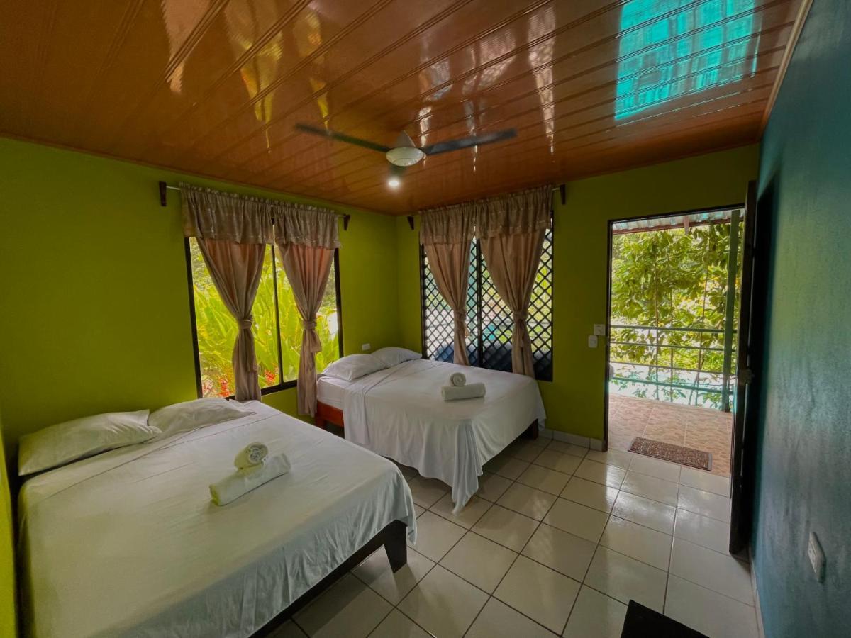 Los Amigos Jungle Hotel Тортугеро Экстерьер фото