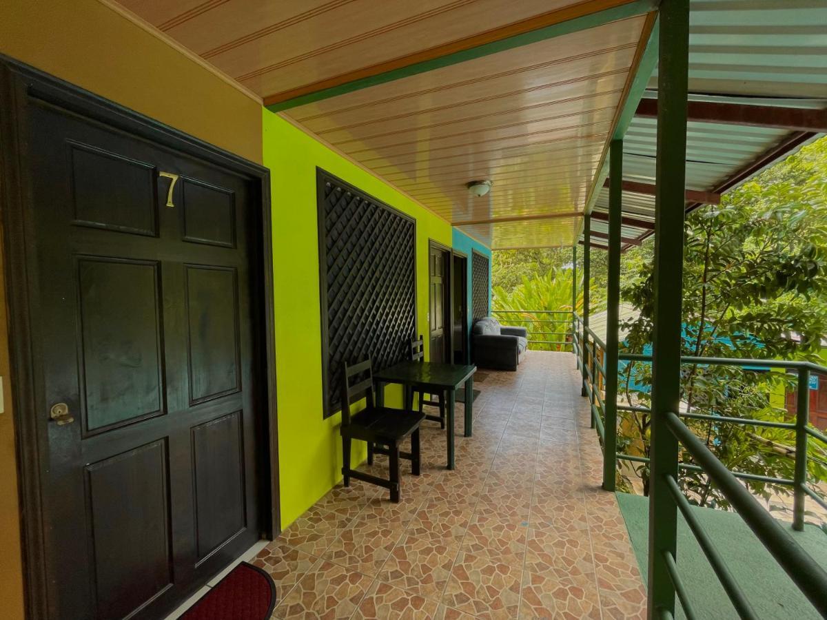 Los Amigos Jungle Hotel Тортугеро Экстерьер фото