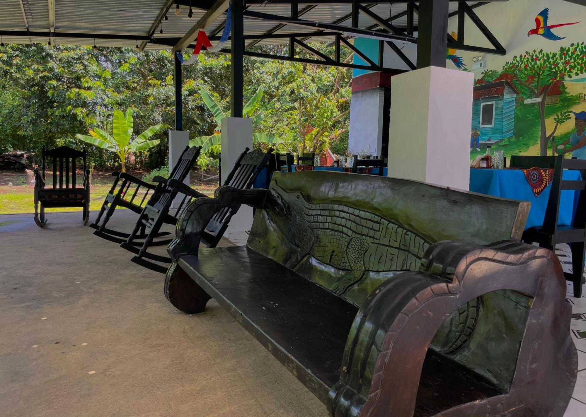 Los Amigos Jungle Hotel Тортугеро Экстерьер фото